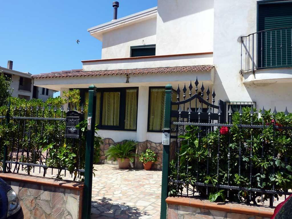 مبيت وإفطار سانتا ماريا ديل سيدرو La Collina المظهر الخارجي الصورة
